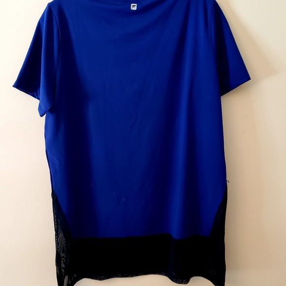 Fabletics shirt beautiful blue/black color block - Picture 3 of 6